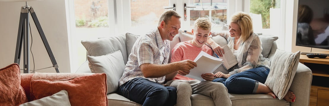 Infographic: College-bound? A checklist to prepare students and parents